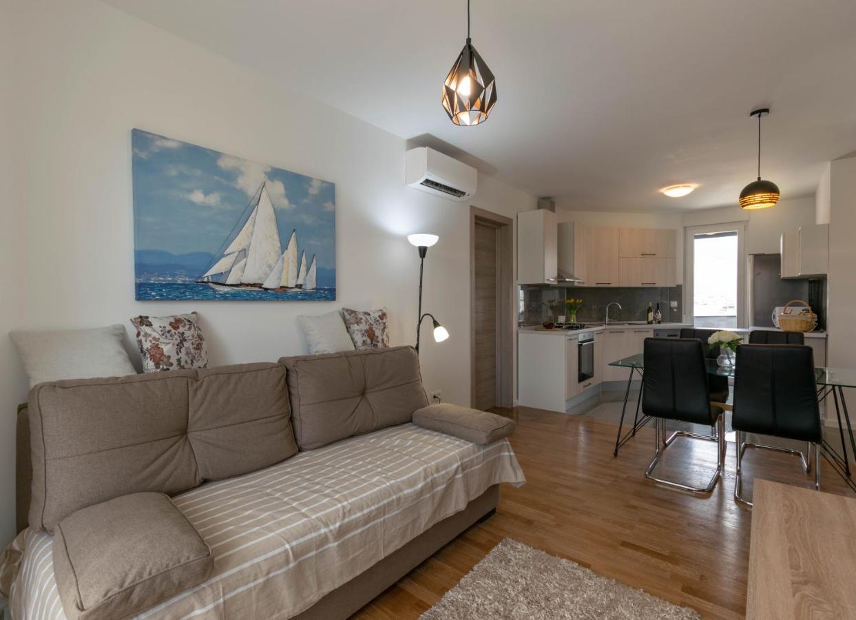 Empress Apartment Spalato Esterno foto